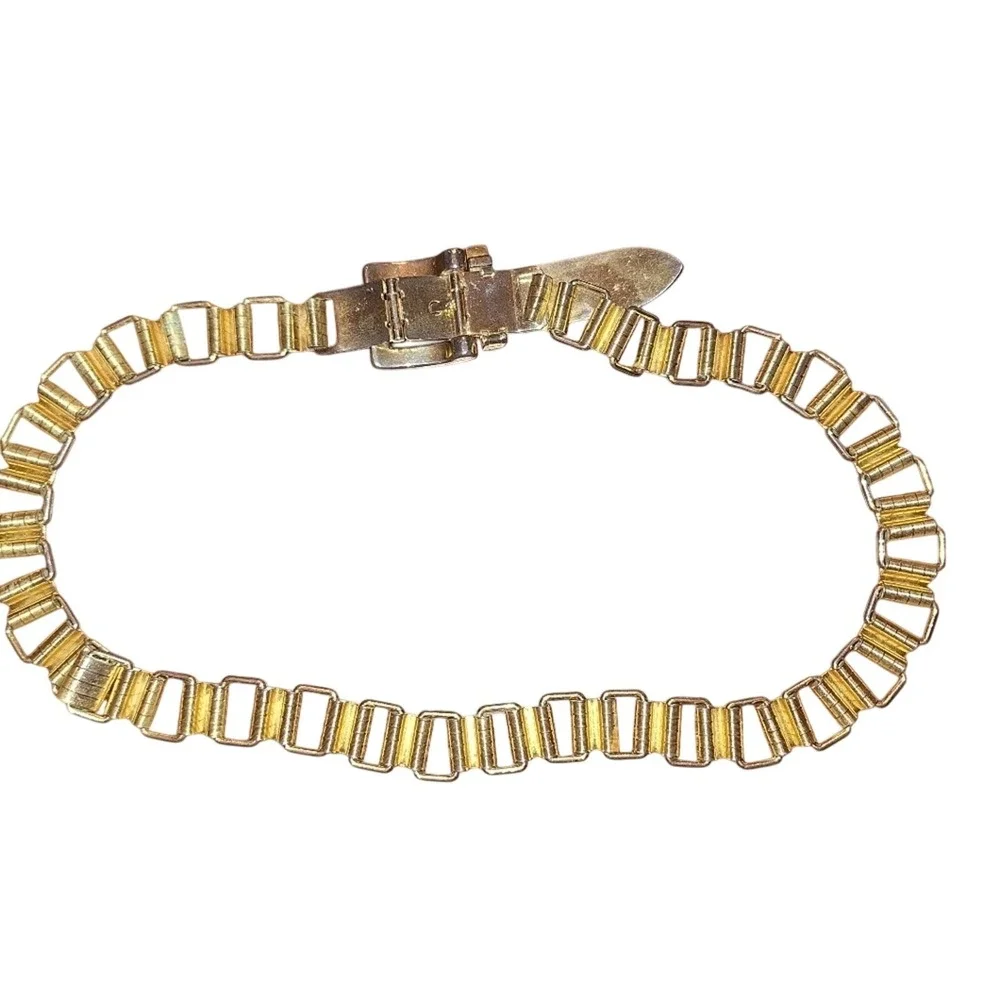 Vintage Gold Tone Metal Locking Belt ‎ 1990s Retro Feminine Coachella Festival